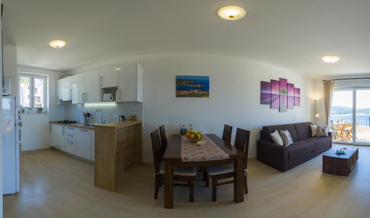 Apartment Sandra Vis Esterno foto