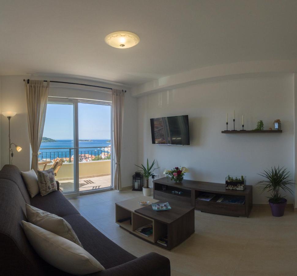 Apartment Sandra Vis Esterno foto